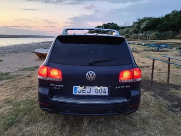 Авто Volkswagen Touareg 2004 № 8090928