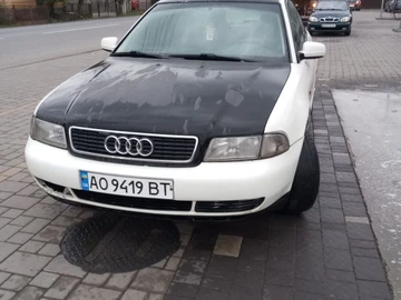 Авто Audi A4 1996 № 8091086