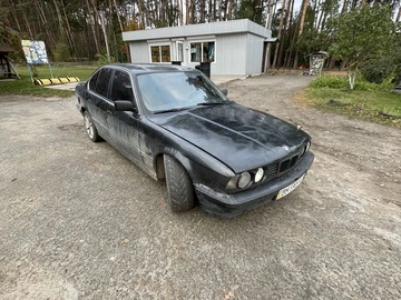 Авто BMW 5 Серия 1994 № 8091123