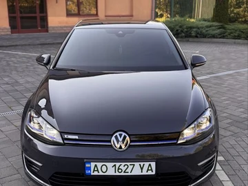 Авто Volkswagen Golf 2020 № 8091207