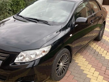 Авто Toyota Avensis Verso 2008 № 8091420