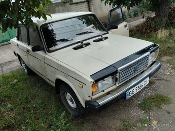 Авто ВАЗ 2107 1988 № 8091423