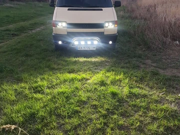 Авто Volkswagen Caravelle 1992 № 8091427