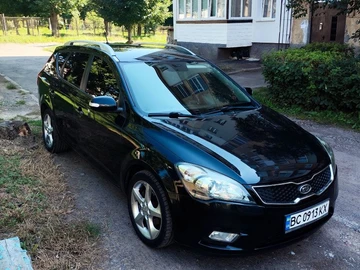 Авто KIA Cee X27 D 2011 № 8091433