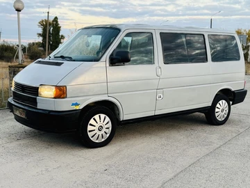 Авто Volkswagen Transporter 2001 № 8091561