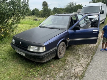 Авто Renault 21 1990 № 8091668