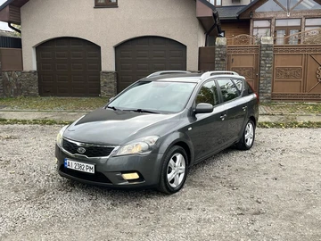 Авто KIA Cee X27 D 2009 № 8091694