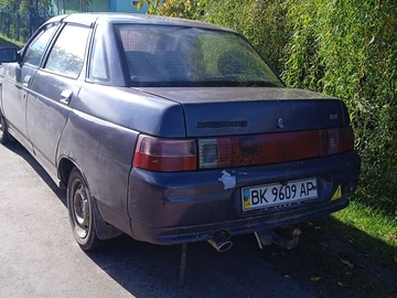 Авто ВАЗ 2110 2000 № 8091939