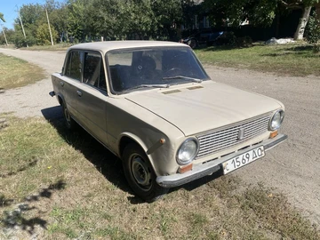 Авто ВАЗ 2101 1981 № 8092159