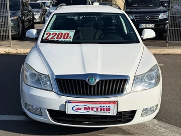 Авто Skoda Octavia 2011 № 8092199