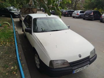 Авто Opel Omega 1988 № 8092274