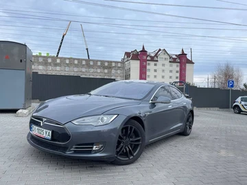 Авто Tesla Model S 2014 № 8092286