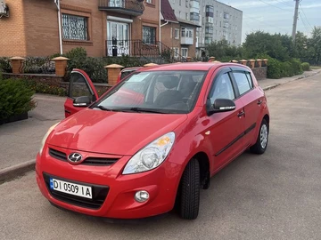 Авто Hyundai I20 2009 № 8092306