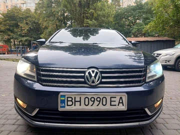 Авто Volkswagen Passat Variant 2012 № 8092332