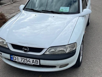 Авто Opel Vectra 1998 № 8092476
