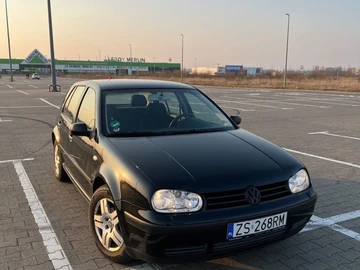 Авто Volkswagen Golf 2001 № 8092507
