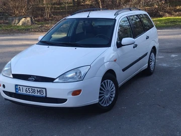 Авто Ford Focus 2000 № 8092514