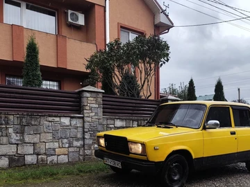 Авто ВАЗ 2107 1993 № 8092606