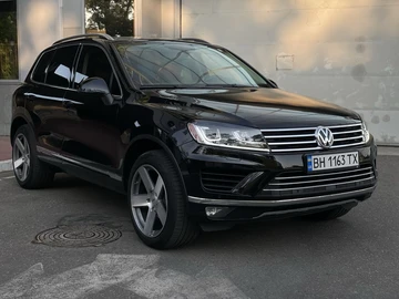 Авто Volkswagen Touareg 2015 № 8092641
