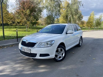 Авто Skoda Octavia 2012 № 8092816