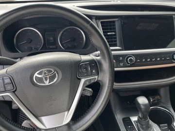 Авто Toyota Highlander 2017 № 8092872