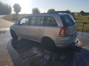Авто Opel Zafira 2009 № 8092965
