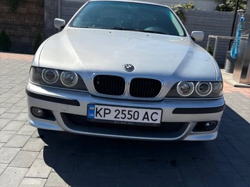 Авто BMW 5 Серия 2002 № 8093007
