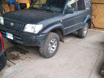 Авто Toyota Land Cruiser Prado 90 2000 № 8093396