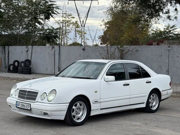 Авто Mercedes E Серия 1995 № 8093469