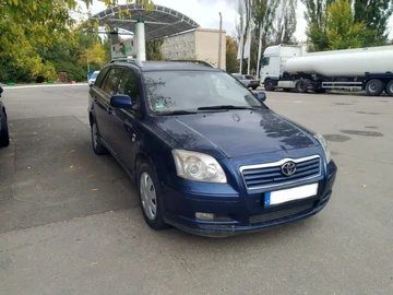 Авто Toyota Avensis 2004 № 8093638