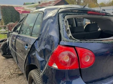 Авто Volkswagen Golf 2004 № 8093653