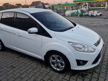 Авто Ford C-Max 2013 № 8093800