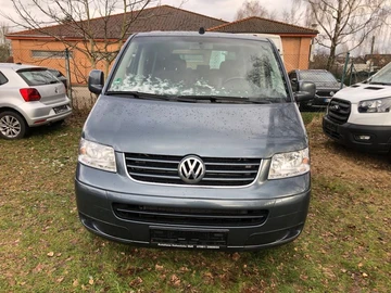 Авто Volkswagen Transporter 2008 № 8093815