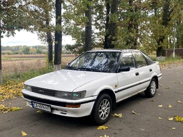 Авто Toyota Corolla 1988 № 8093849