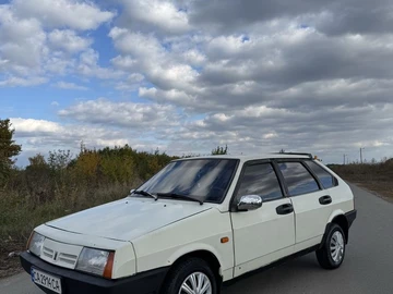 Авто ВАЗ 2109 1987 № 8093944