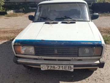 Авто ВАЗ 2105 1993 № 8093974