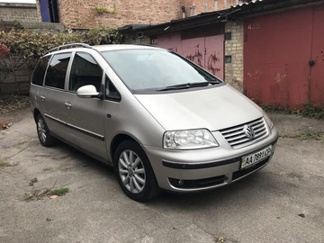 Авто Volkswagen Sharan 2007 № 8093997