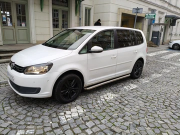 Авто Volkswagen Touran 2015 № 8094182