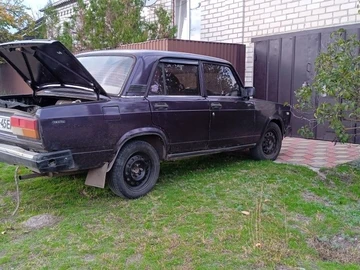 Авто ВАЗ 2107 1985 № 8094260