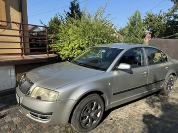 Авто Skoda Superb 2005 № 8094293