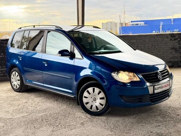 Авто Volkswagen Touran 2007 № 8094301