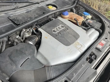 Авто Audi A6 Allroad 2001 № 8094317