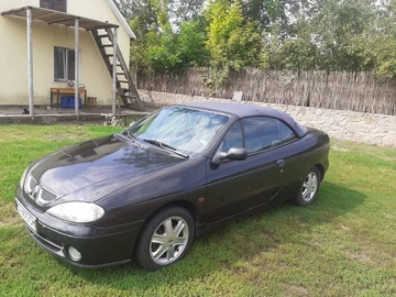 Авто Renault Megane 2000 № 8094496