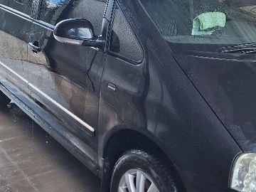 Авто Volkswagen Sharan 2006 № 8094513