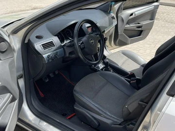 Авто Opel Astra 2008 № 8094640