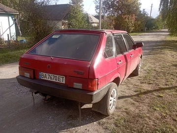 Авто ВАЗ 2109 1990 № 8094800