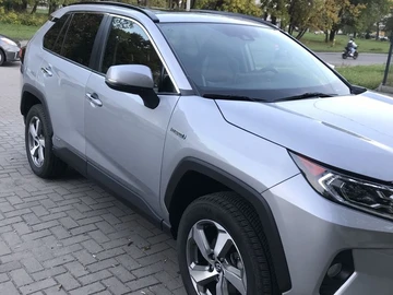 Авто Toyota Rav 4 2019 № 8094830