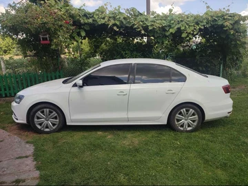 Авто Volkswagen Jetta 2016 № 8094909