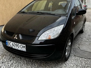Авто Mitsubishi Colt 2005 № 8095049