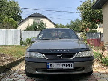 Авто Opel Vectra 1998 № 8095081